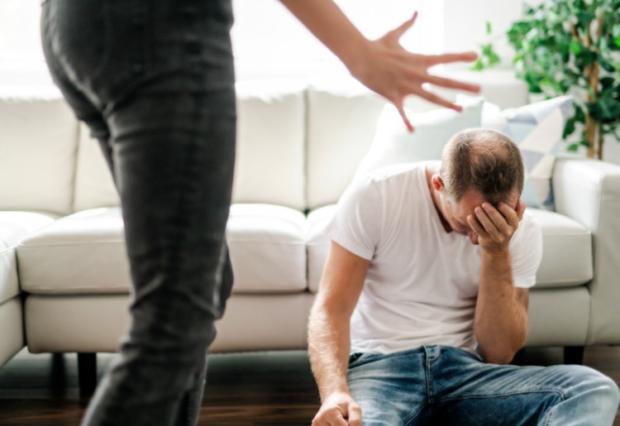 woman abusing husband