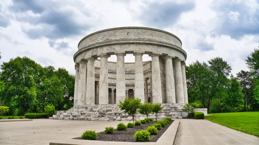 Warren Harding tomb