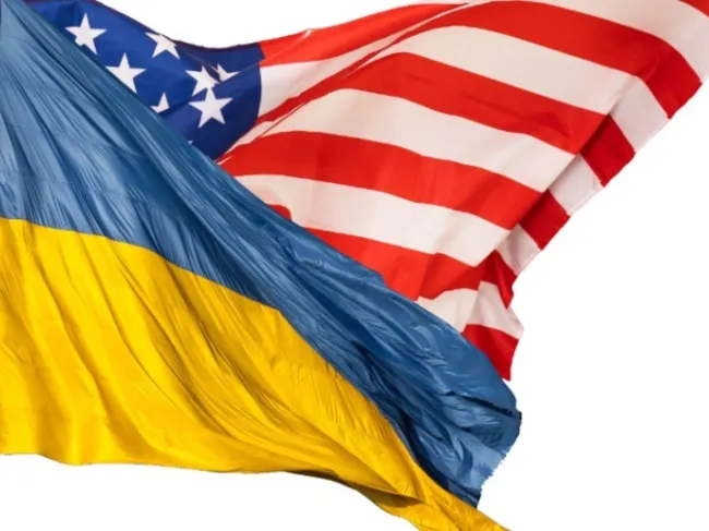 USA and Ukraine Flags