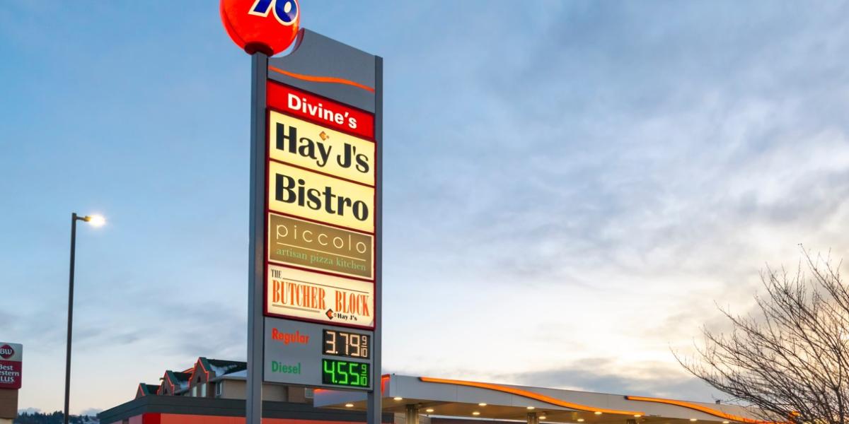 Enemies of Private Property Snitch on Small Businesses for “Price Gouging” Enemies of Private Property Snitch on Small Businesses for “Price Gouging”