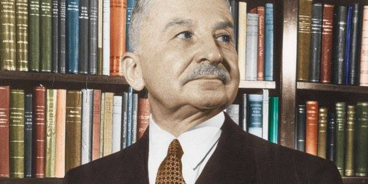 Ludwig von Mises on Peace and Social Cooperation Ludwig von Mises on Peace and Social Cooperation