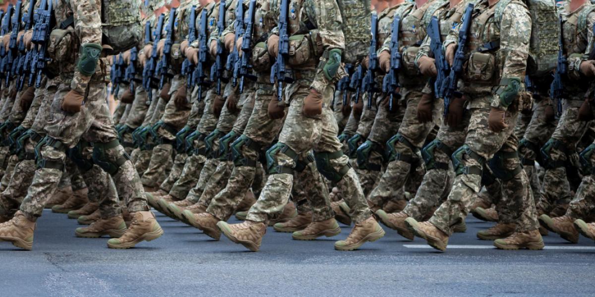 NextImg:Trump's National Guard Deployments Centralize Power and Undermine Federalism 