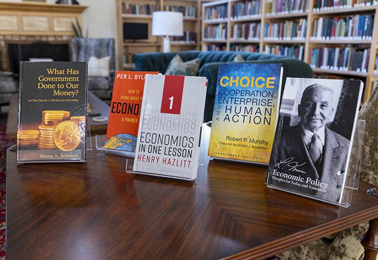 Five Books for Beginners | Mises Institute